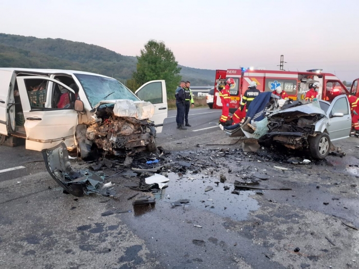 VIDEO. Accident GROAZNIC în Căpușu Mare! Doi șoferi au intrat în stop cardic, după care au MURIT